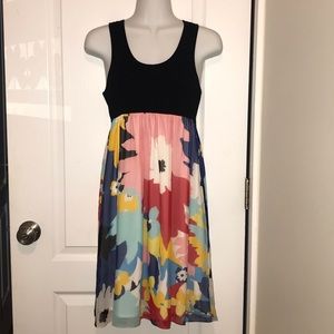 Kensie Women’s Floral Dress size Small NWT